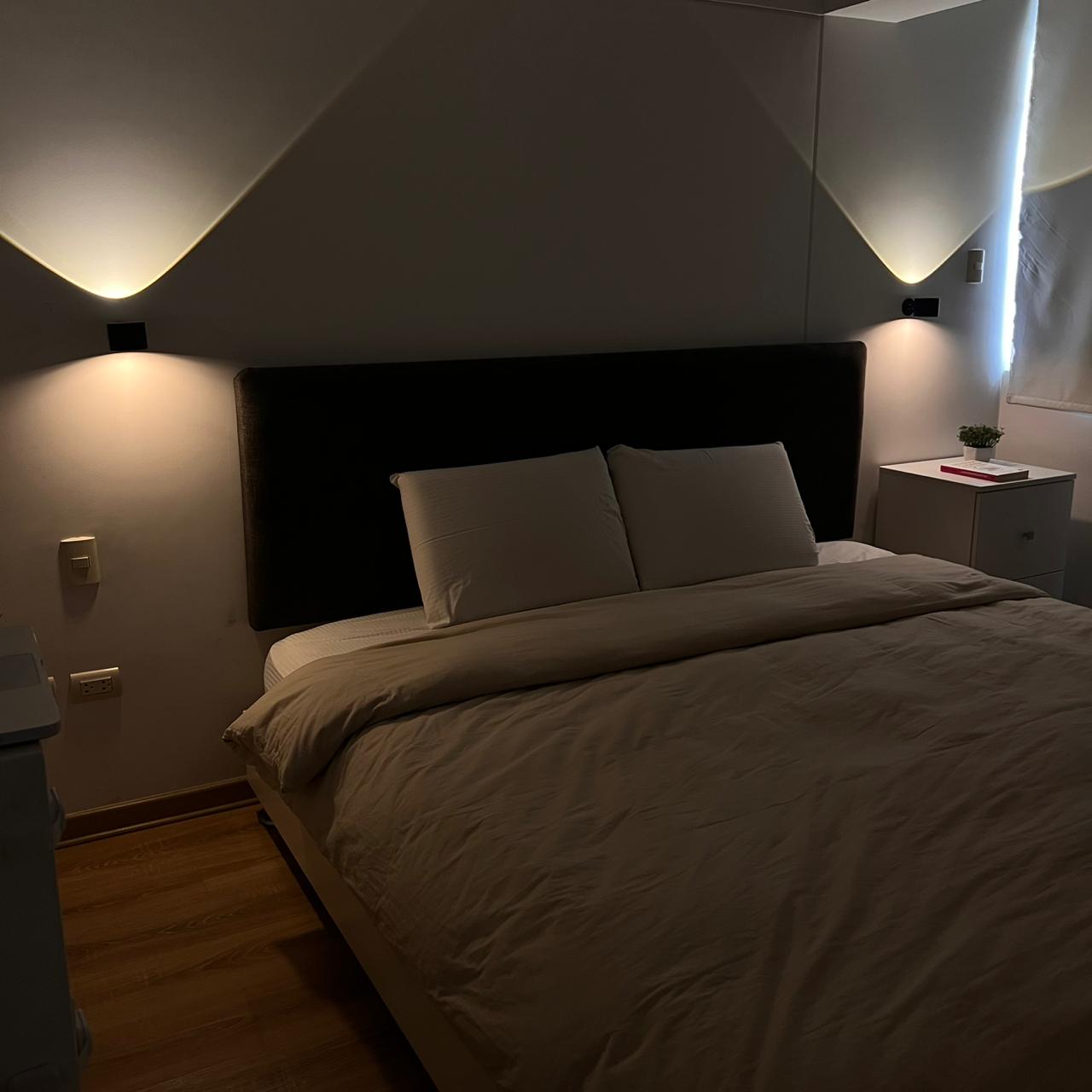 LÁMPARA DE PARED MAGNETIC LED