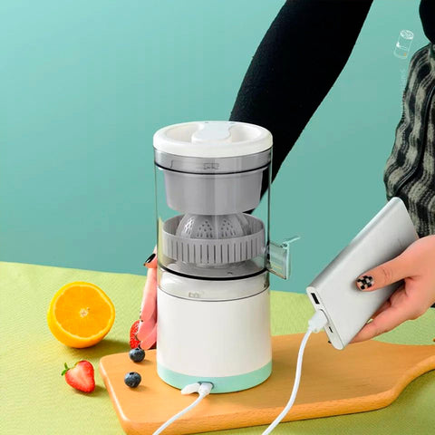Image of EXPRIMIDOR DE FRUTAS PORTATIL RECARGABLE